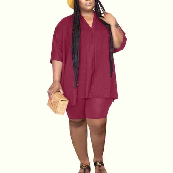 Plus size Poncho and Biker Short Set - Picture 1 of 4